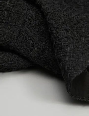 Fusta & other stories, negru Negru