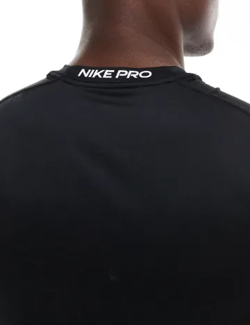 Maiou Nike, negru Negru