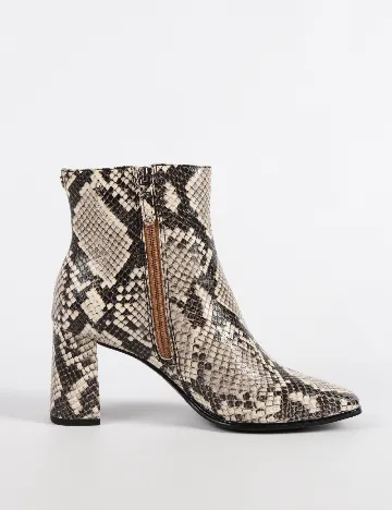 Botine Kendall&Kylie, imprimeu sarpe Animal print