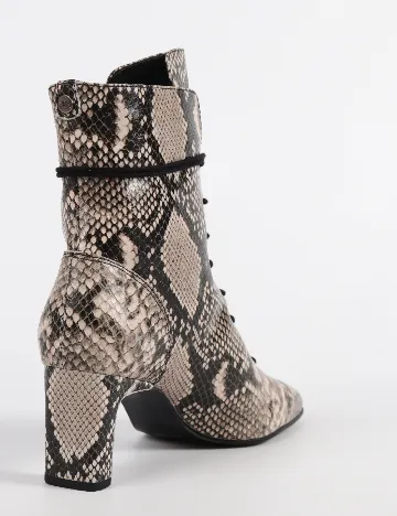 Botine Kendall&Kylie, imprimeu sarpe Animal print