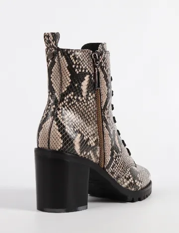 Botine Kendall&Kylie, imprimeu sarpe Animal print