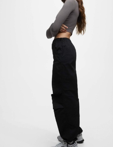 Pantaloni Pull&Bear, negru