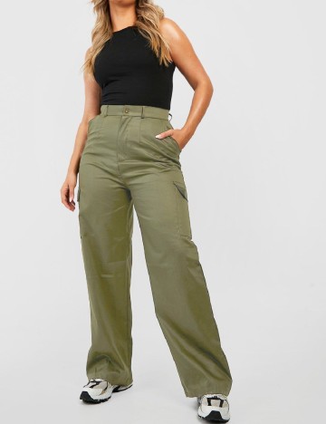 Pantaloni Boohoo Plus Size, verde