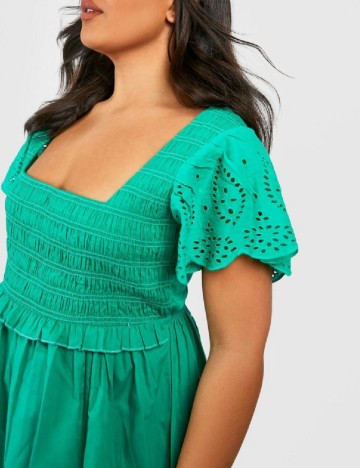 Rochie lunga Boohoo Plus Size, verde