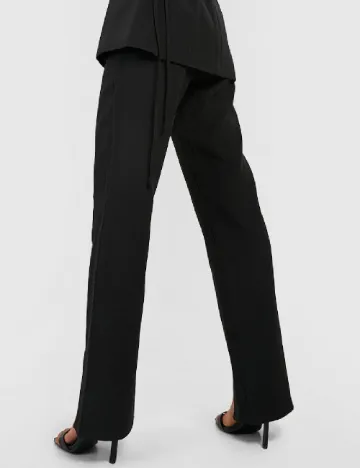 Pantaloni Boohoo, negru Negru