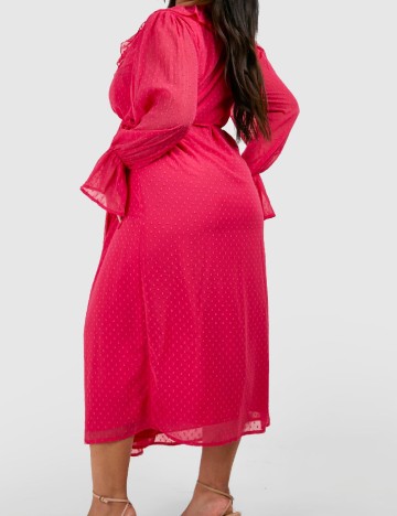 Rochie lunga Boohoo Plus Size, roz