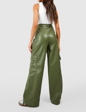 Pantaloni Boohoo, verde