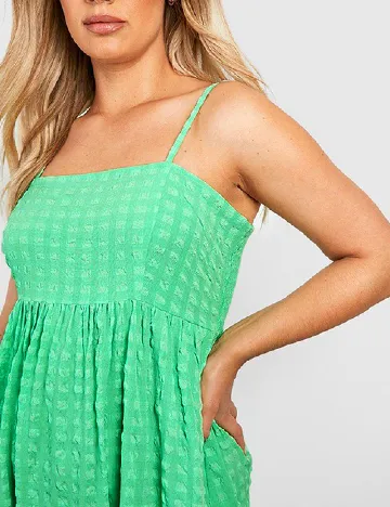 Rochie lunga Boohoo Plus Size, verde Verde