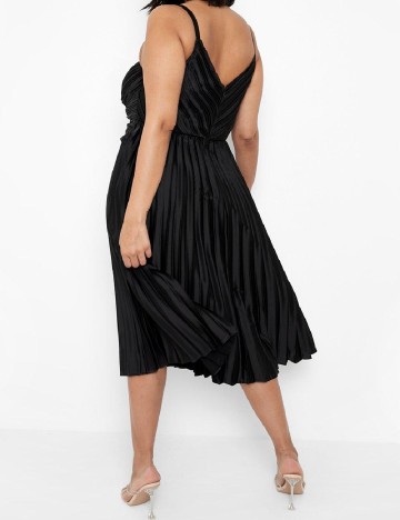 Rochie medie Boohoo Plus Size, negru