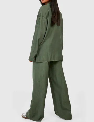 Pantaloni Boohoo, verde Verde