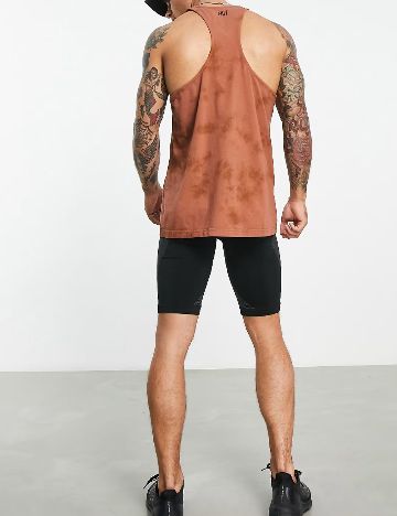 Maiou HIIT by ASOS, maro