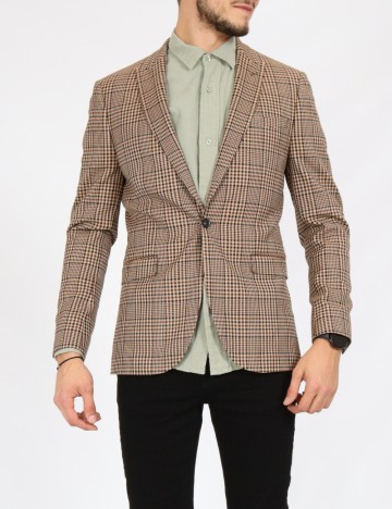 Sacou Topman, maro