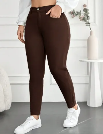 Pantaloni SHEIN CURVE, maro Maro