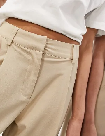 Pantaloni ASOS, bej Crem