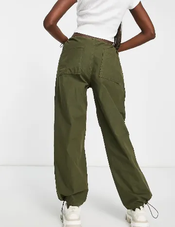 Pantaloni Stradivarius, verde Verde