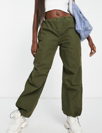 Pantaloni Stradivarius, verde