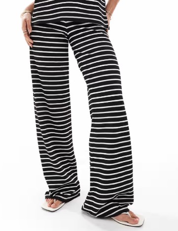 Pantaloni ASOS, alb/negru