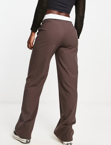 Pantaloni Stradivarius, maro