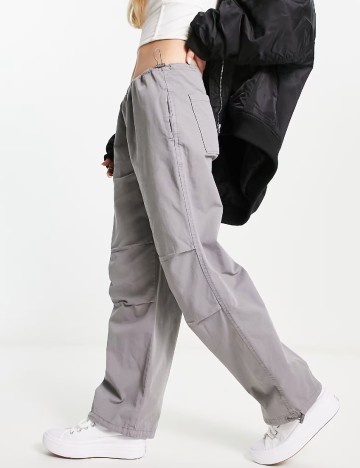 Pantaloni Stradivarius, gri