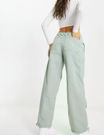 Pantaloni Stradivarius, gri Gri