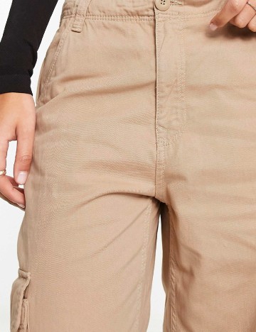 Pantaloni Bershka, maro