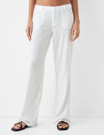 Pantaloni Bershka, alb Alb