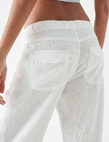 Pantaloni Bershka, alb Alb