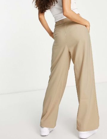 Pantaloni Stradivarius, bej