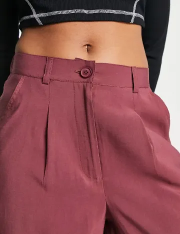 Pantaloni ASOS, visiniu Rosu