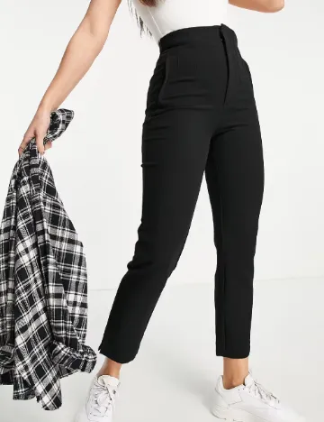 Pantaloni Stradivarius, negru Negru