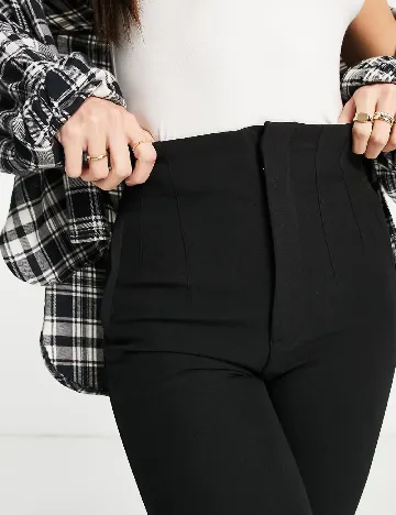 Pantaloni Stradivarius, negru Negru