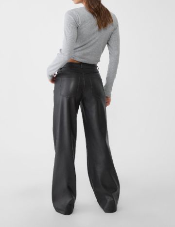 Pantaloni Stradivarius, negru