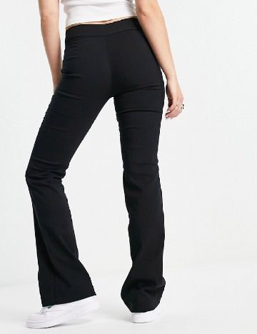 Pantaloni Stradivarius, negru