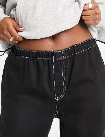 Pantaloni Bershka, negru Negru