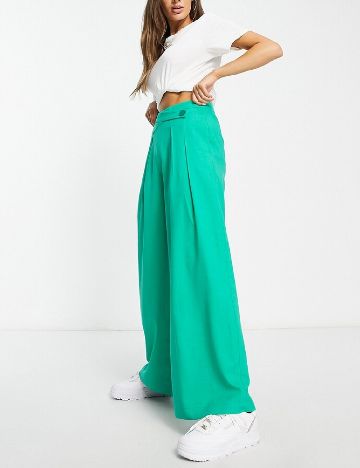 Pantaloni Stradivarius, verde