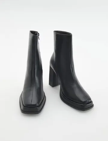 Botine Reserved, negru Negru