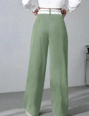 Pantaloni SHEIN, verde Verde