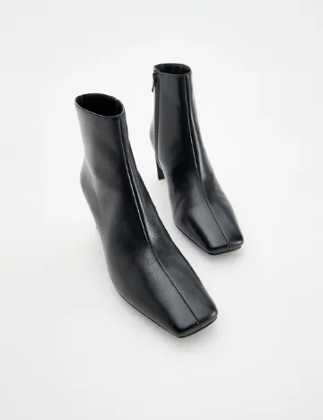 Botine Reserved, negru Negru