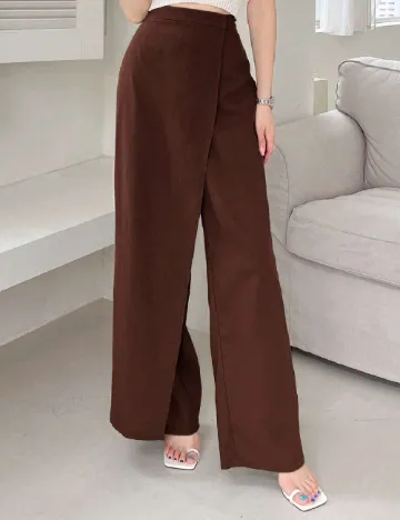 Pantaloni SHEIN, maro Maro