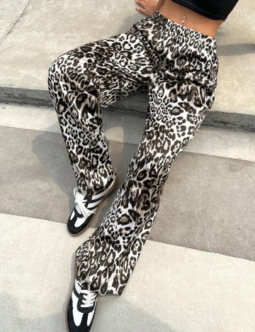 Pantaloni SHEIN, animal print