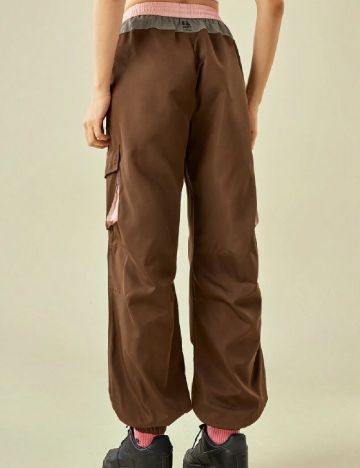 Pantaloni SHEIN, maro