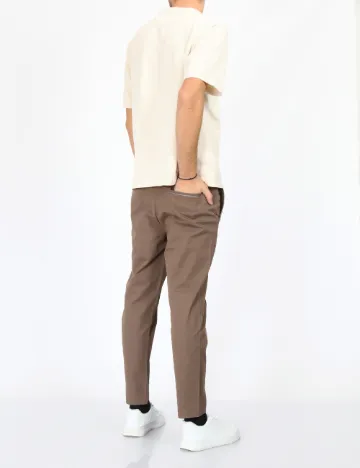 Pantaloni SHEIN, maro Maro