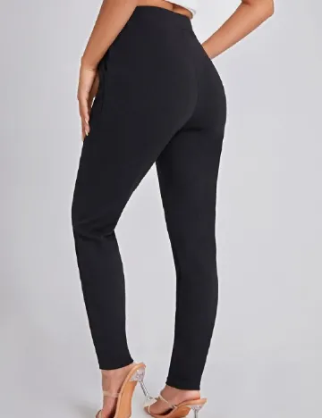 Pantaloni SHEIN, negru Negru