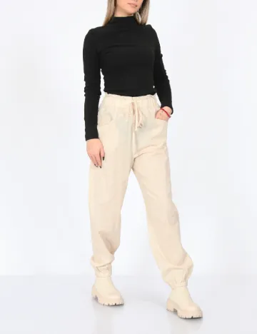 Pantaloni SHEIN, crem Crem