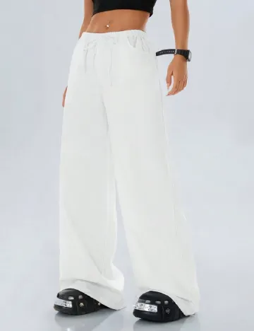 Pantaloni SHEIN, alb Alb