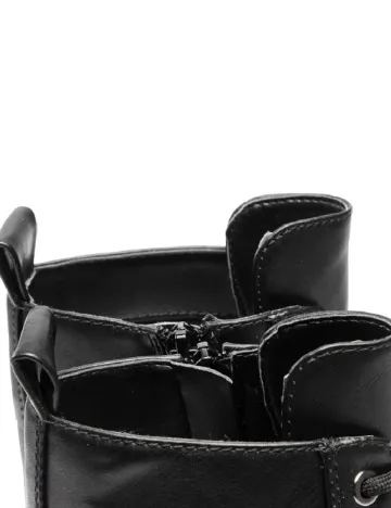 Ghete Guess, negru Negru