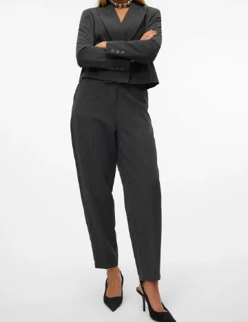 Pantaloni Vero Moda, gri Gri