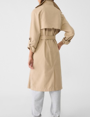 Trench Stradivarius, crem