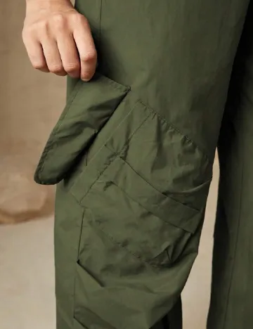 Pantaloni SHEIN, verde Verde