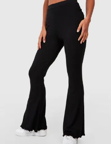 Pantaloni Boohoo, negru Negru